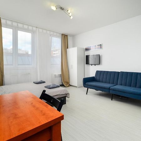 Sun Resort Residential Suite-Free Parking Garage Same Building Budapest Exteriör bild