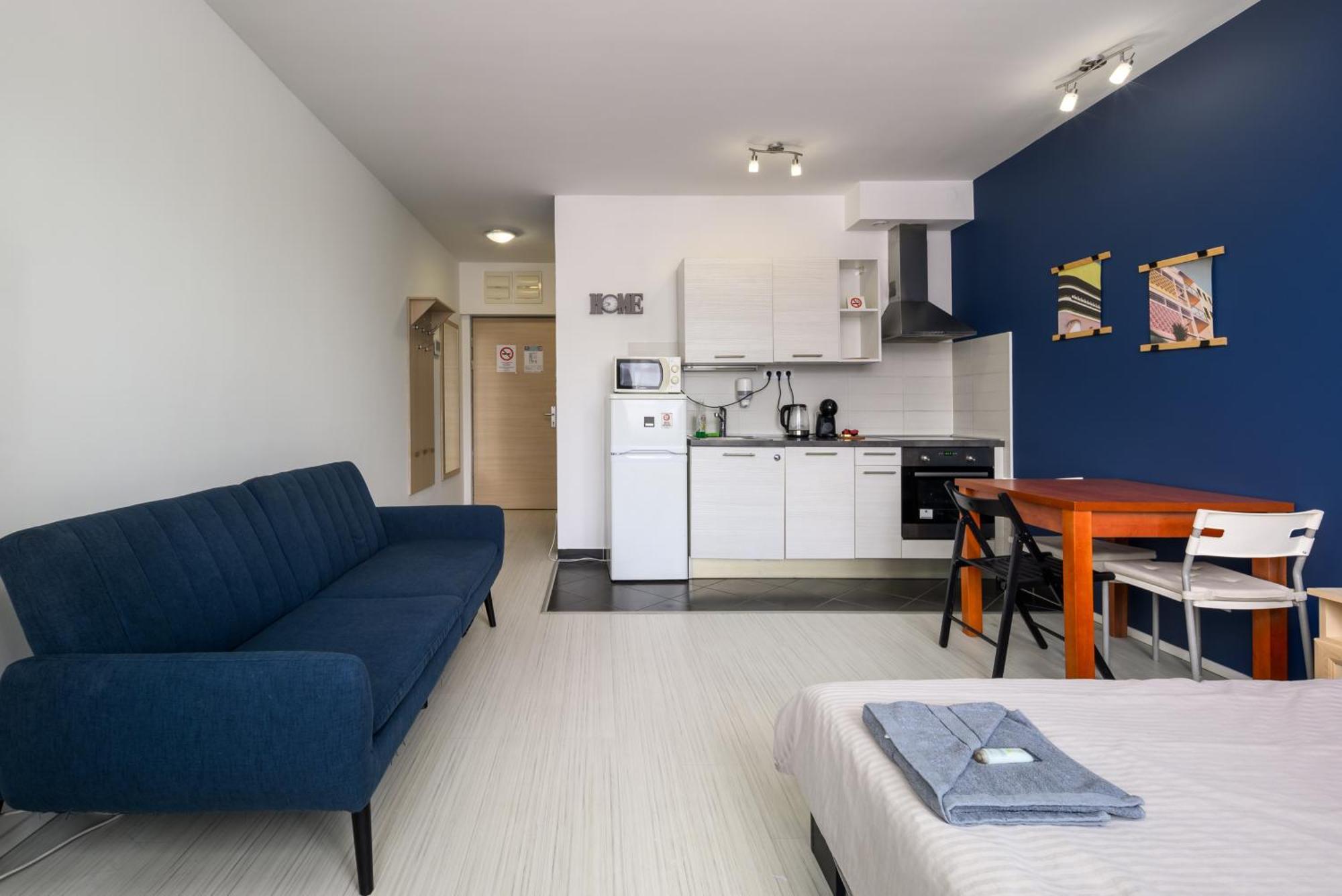 Sun Resort Residential Suite-Free Parking Garage Same Building Budapest Exteriör bild
